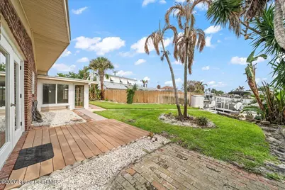 1610 E Central Avenue, Merritt Island, FL 32952 - Photo 13