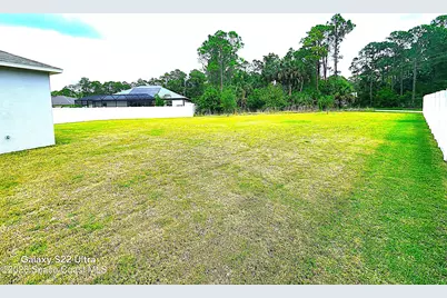 988 Corbin Circle SW, Palm Bay, FL 32908 - Photo 5