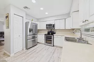 838 Cynthia St SE, Palm Bay, FL 32909 - Photo 7