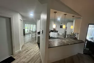 2300 Hickory Dr, Melbourne, FL 32935 - Photo 5
