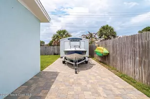 135 Melaleuca Dr, Satellite Beach, FL 32937 - Photo 43