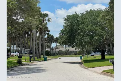 320 Palm Court, Indialantic, FL 32903 - Photo 7