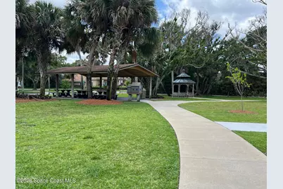 320 Palm Court, Indialantic, FL 32903 - Photo 13