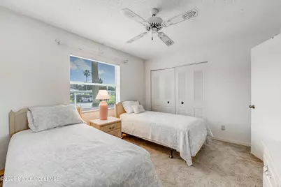 361 N Grove Isle Circle, Vero Beach, FL 32962 - Photo 21