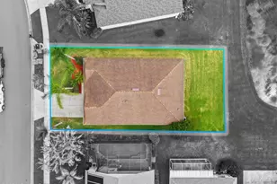 2607 Ventura Cir, Melbourne, FL 32904 - Photo 3