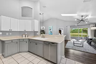 550 Morning Cove Cir SE, Palm Bay, FL 32909 - Photo 17