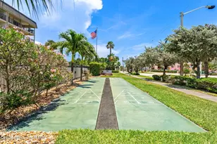 4100 Ocean Beach Blvd, Cocoa Beach, FL 32931 - Photo 25