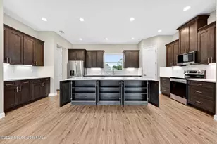 766 Starland St SE, Palm Bay, FL 32909 - Photo 11