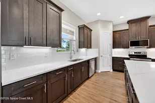 766 Starland St SE, Palm Bay, FL 32909 - Photo 15