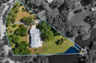 945 Bluegrass Ln, Rockledge, FL 32955 - Photo 3