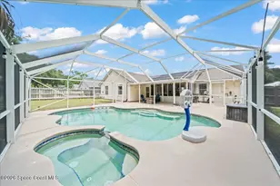 3320 Lakeview Cir, Melbourne, FL 32934 - Photo 25