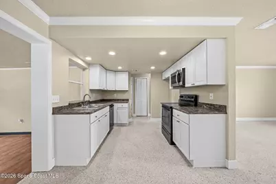 210 Park Avenue, Satellite Beach, FL 32937 - Photo 11