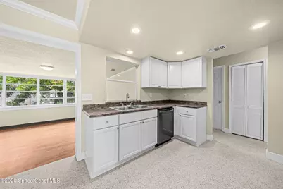 210 Park Avenue, Satellite Beach, FL 32937 - Photo 9