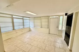 105 Primrose Ln, Melbourne, FL 32901 - Photo 7
