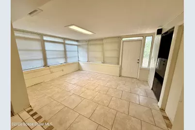 105 Primrose Lane, Melbourne, FL 32901 - Photo 9