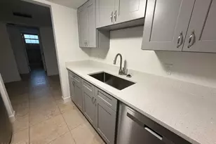 154 Crescent Beach Dr, Cocoa Beach, FL 32931 - Photo 9