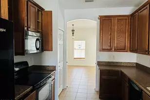 1110 Morgan Cir NE, Palm Bay, FL 32905 - Photo 3
