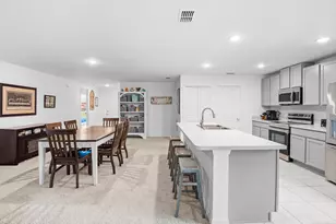 1011 Starfire St SE, Palm Bay, FL 32909 - Photo 7