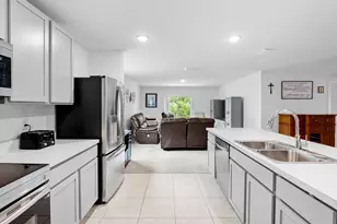 1011 Starfire St SE, Palm Bay, FL 32909 - Photo 11