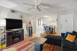 3135 Shady Dell Ln, Melbourne, FL 32935 - Photo 3