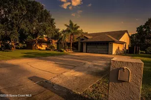 653 Jillotus St, Merritt Island, FL 32952 - Photo 3
