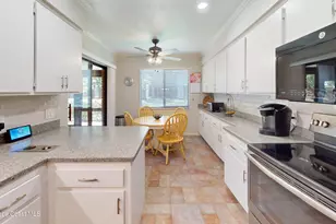 607 Saint Albans Court, Melbourne, FL 32904 - Photo 15