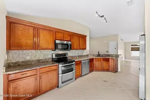 4741 Decatur Cir, Melbourne, FL 32934 - Photo 17