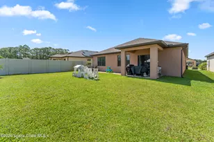1598 Mineral Loop Dr NW, Palm Bay, FL 32907 - Photo 27