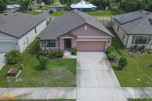 1598 Mineral Loop Dr NW, Palm Bay, FL 32907 - Photo 3