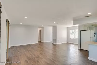300 Amherst Avenue, Melbourne, FL 32901 - Photo 11