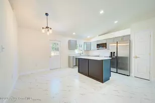 5940 Fisherman Ln, Cocoa, FL 32927 - Photo 7
