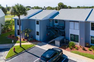 3001 Sand Trap Ln, Melbourne, FL 32935 - Photo 3