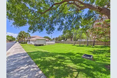 131 Majestic Bay Avenue, Cape Canaveral, FL 32920 - Photo 35