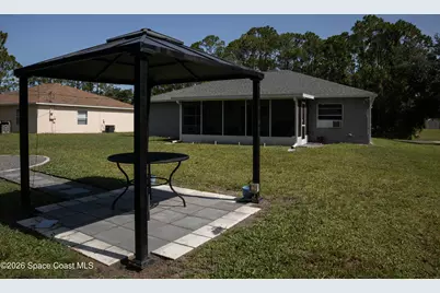 1572 Holbrook Road NW, Palm Bay, FL 32907 - Photo 5