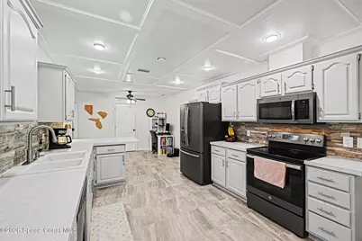1070 Lee Avenue NW, Melbourne, FL 32907 - Photo 5