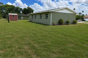 2013 Glendale Blvd, Mims, FL 32754 - Photo 13