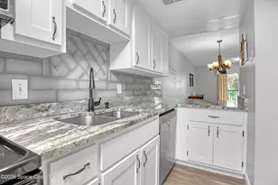 1010 Pine Tree Dr, Indian Harbour Beach, FL 32937 - Photo 23