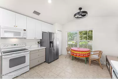1070 Indian Oaks Drive, Melbourne, FL 32901 - Photo 11