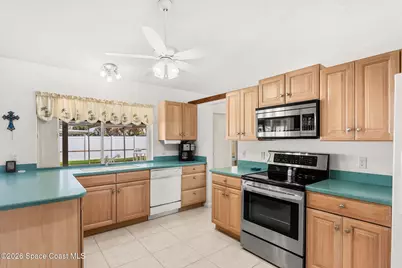 304 Cherry Drive, Melbourne Beach, FL 32951 - Photo 21