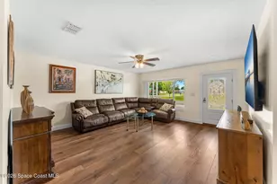 498 Chamberlin Ave NW, Palm Bay, FL 32907 - Photo 9