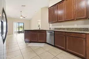 577 Trymore Dr SE, Palm Bay, FL 32909 - Photo 13