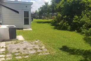 1966 Live Oak St NE, Palm Bay, FL 32905 - Photo 23