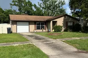 1675 Saratoga Dr, Titusville, FL 32796 - Photo 3