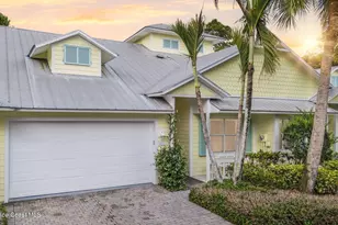 406 Pineapple Square SW, Vero Beach, FL 32962 - Photo 1