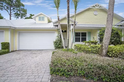 406 Pineapple Square SW, Vero Beach, FL 32962 - Photo 5