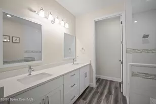 406 Pineapple Square SW, Vero Beach, FL 32962 - Photo 21