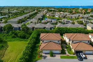 719 Lanai Cir, Melbourne, FL 32937 - Photo 3
