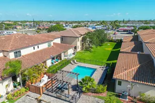 719 Lanai Cir, Melbourne, FL 32937 - Photo 21