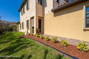 719 Lanai Cir, Melbourne, FL 32937 - Photo 7