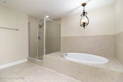 1211 E New Haven Avenue #402, Melbourne, FL 32901 - Photo 19